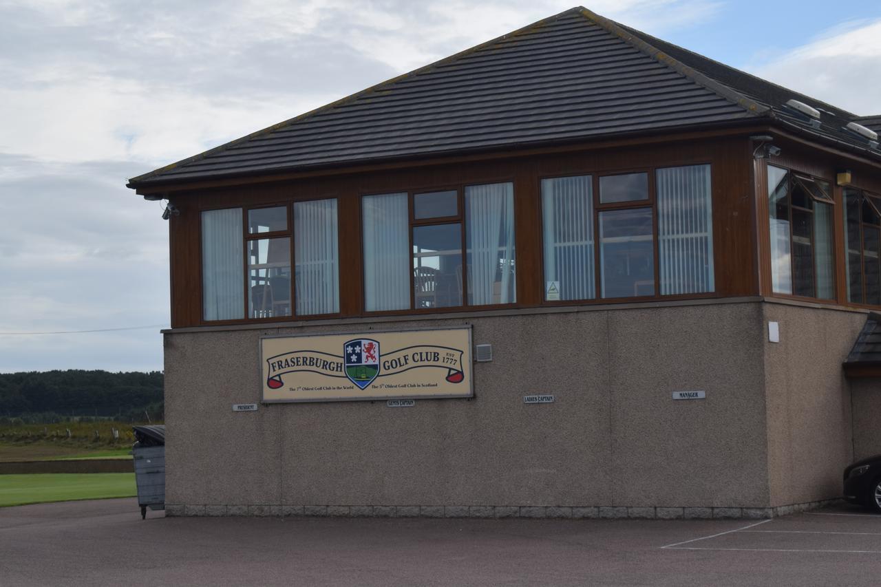 Cheers Cafe Bar & Tavern Hotel Fraserburgh Exterior photo